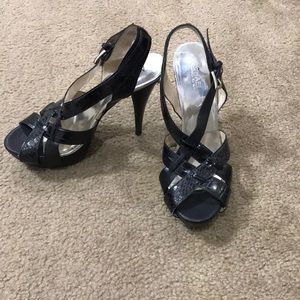 Michael Kors platform heals